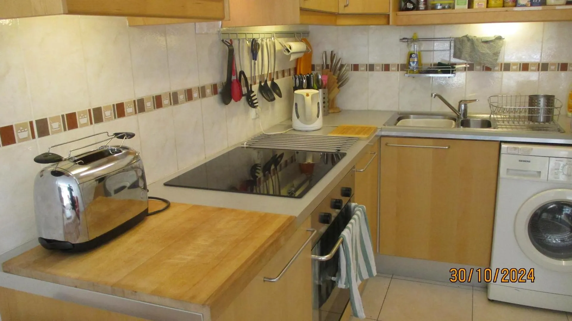 Sq. Pauline Juan-Les-Pins Apartment 0*,  France